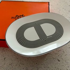 Hermes ceramic plate